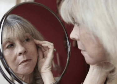 Главное проявление хронофобии в страхе, что все возможности и самое продуктивное время упущены или еще не наступили.&...